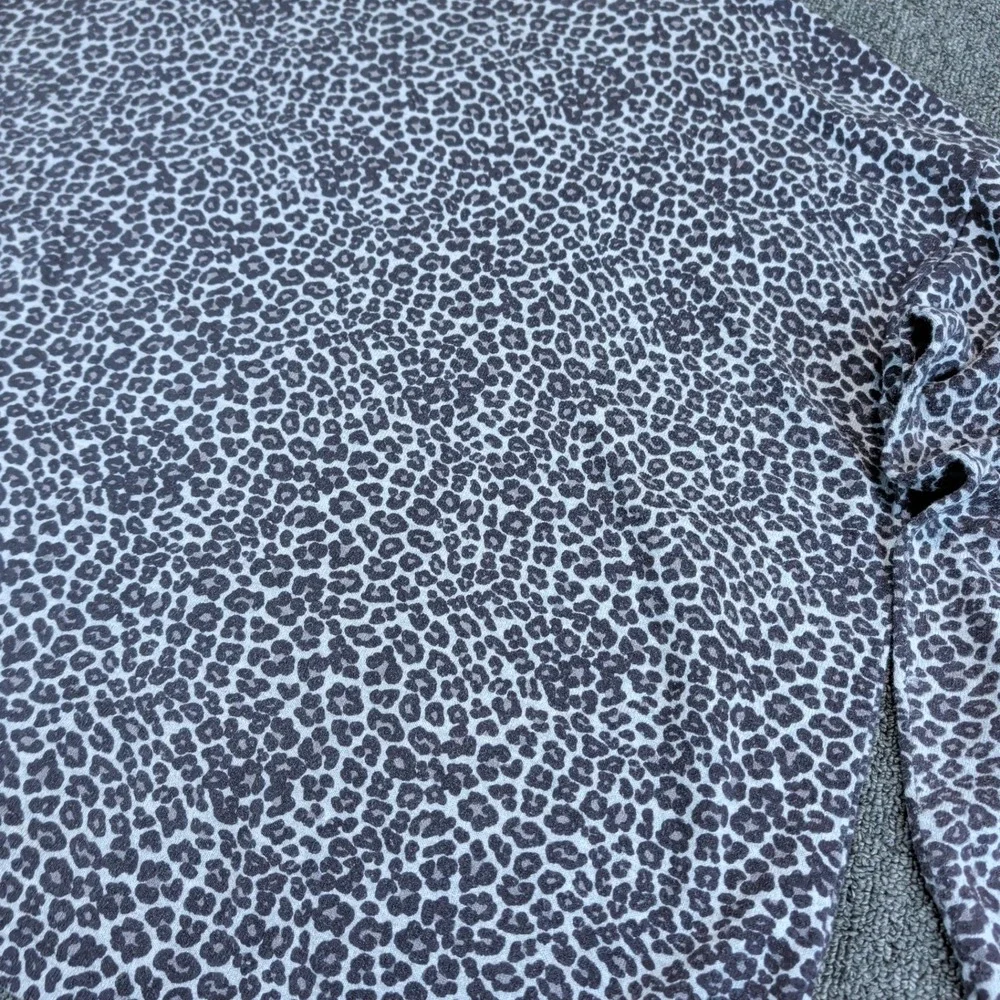 J. Jill Mob Wife Leopard Print Sweater Womens 2X Grey Cotton Blend Boxy Knit Top